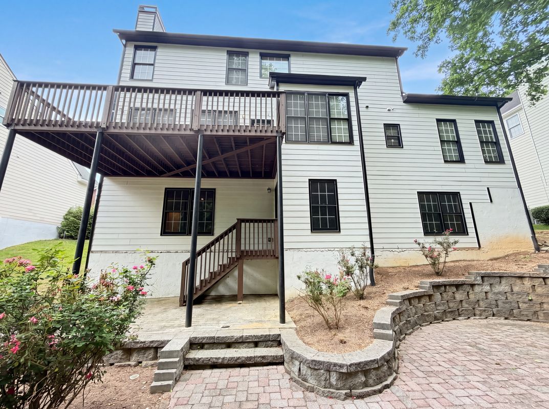 Photo 5 of 36 of 2945 Highland Pass, Alpharetta, GA