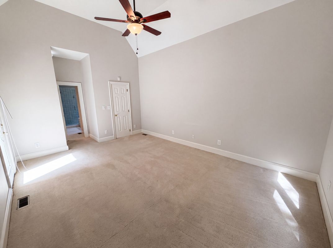 Photo 4 of 29 of 3711 Surry Ridge Ct, Charlotte, NC