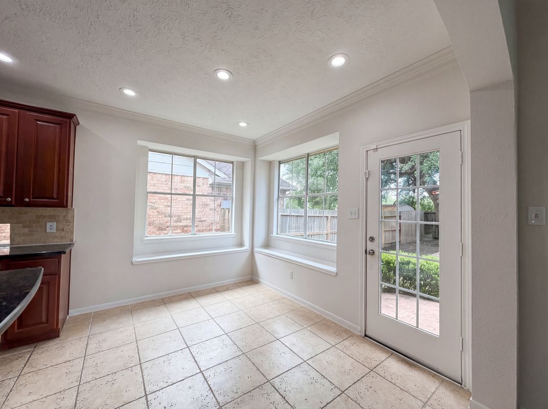 Photo 13 of 33 of 3106 Forrester Dr, Pearland, TX