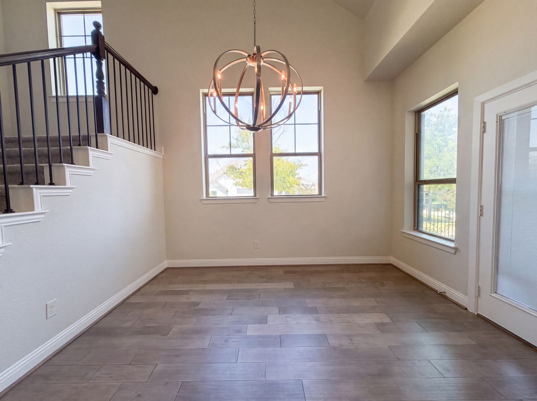 Photo 9 of 21 of 1901 Crested Ridge Rd, Aledo, TX