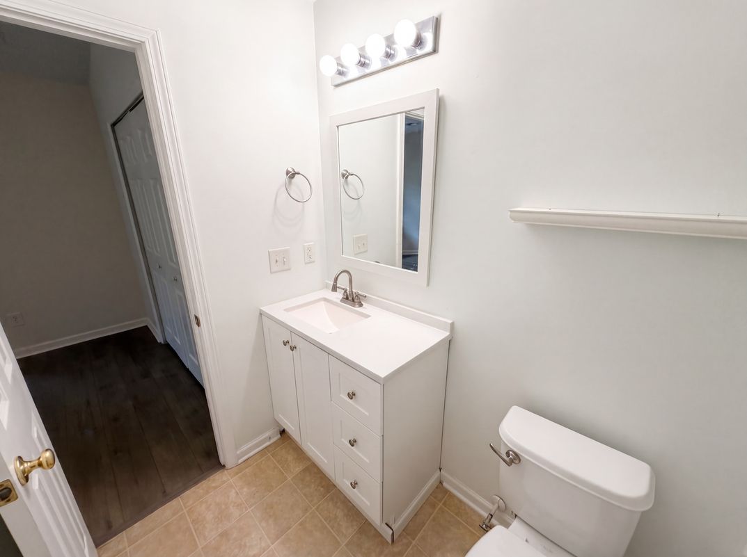Photo 17 of 21 of 10114 Ballyclare Ct, Charlotte, NC