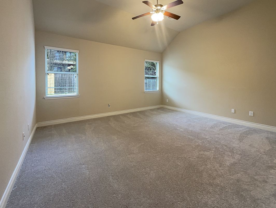 Photo 4 of 27 of 24542 N Denham Ridge Ln, Spring, TX
