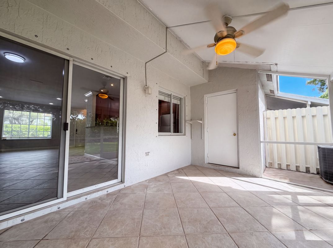 Photo 22 of 24 of 1480 SW 47th Ave, Deerfield Beach, FL