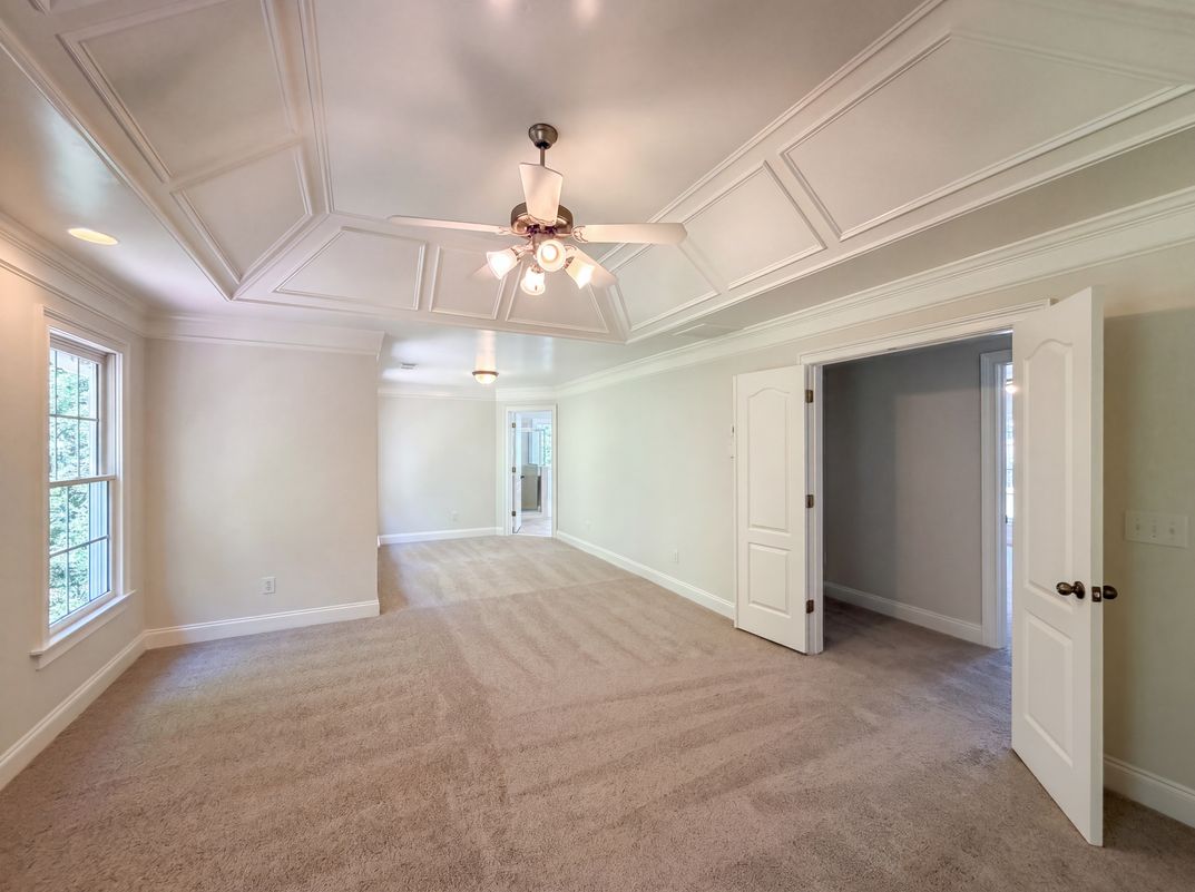 Photo 4 of 23 of 861 Windsor Creek Dr, Grayson, GA