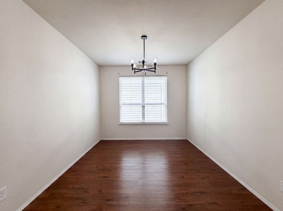 Photo 7 of 26 of 9165 Blackstone Dr, Providence Village, TX
