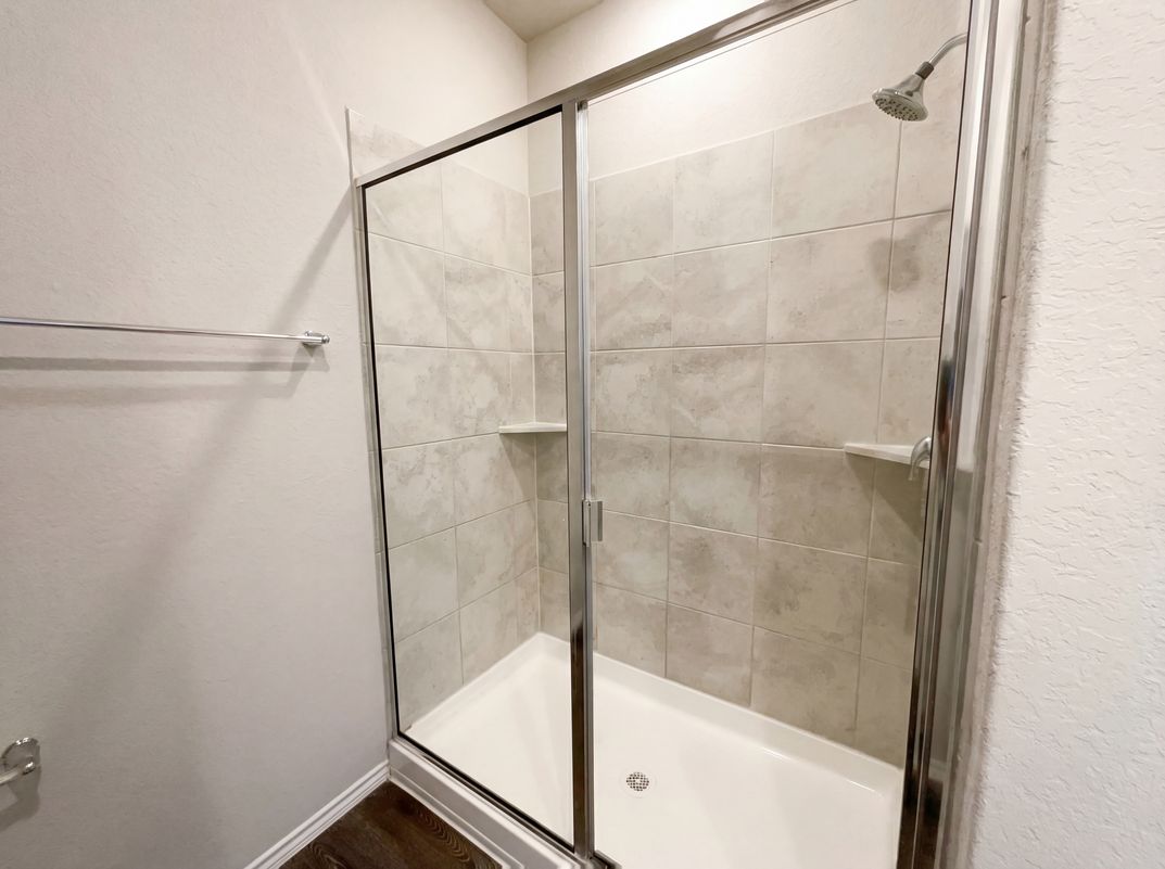 Photo 12 of 17 of 431 Pleasanton Way, San Antonio, TX