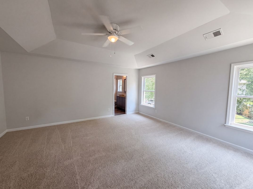 Photo 4 of 17 of 5918 Ricker Rd, Raleigh, NC