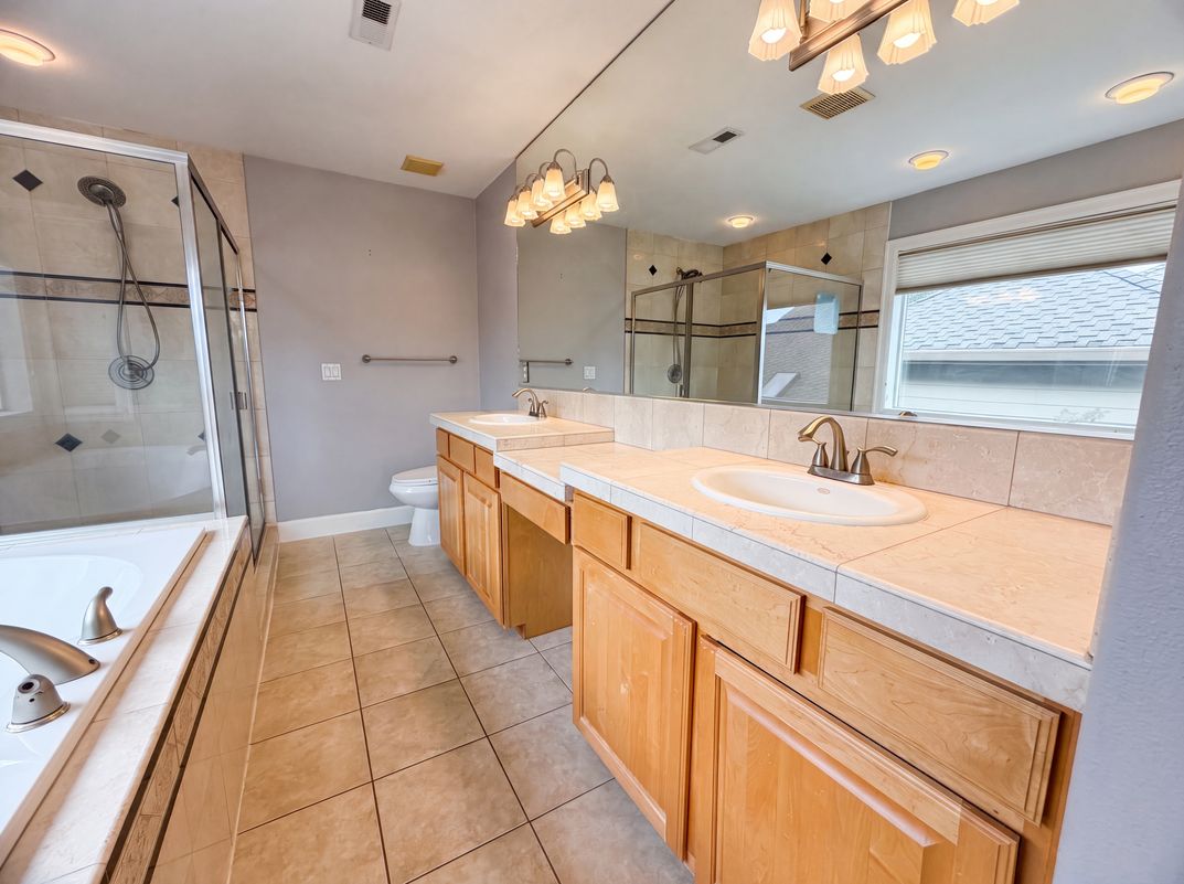 Photo 16 of 22 of 14210 SE Rolling Meadows Dr, Happy Valley, OR