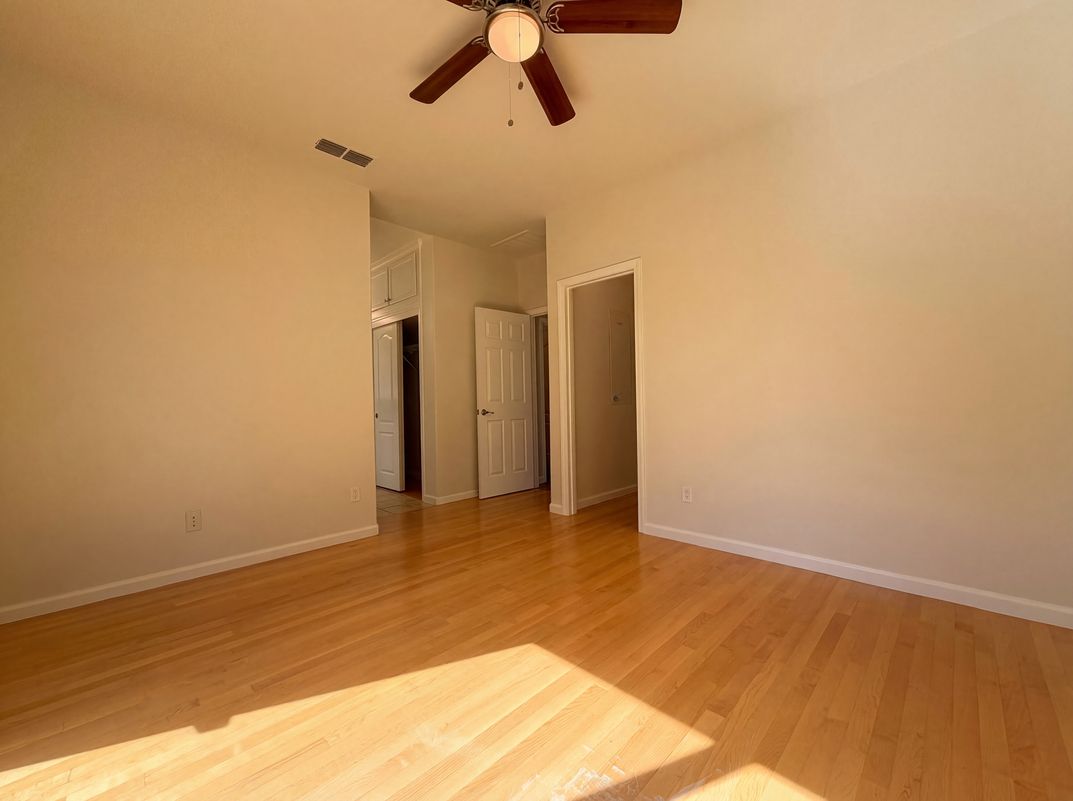 Photo 18 of 22 of 400 Caravaggio Cir, Sacramento, CA