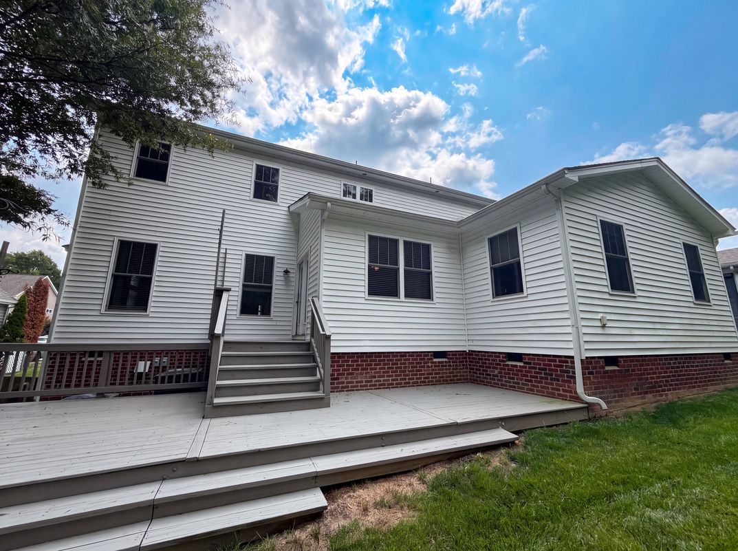Photo 5 of 27 of 3224 Barkham Dr, Midlothian, VA