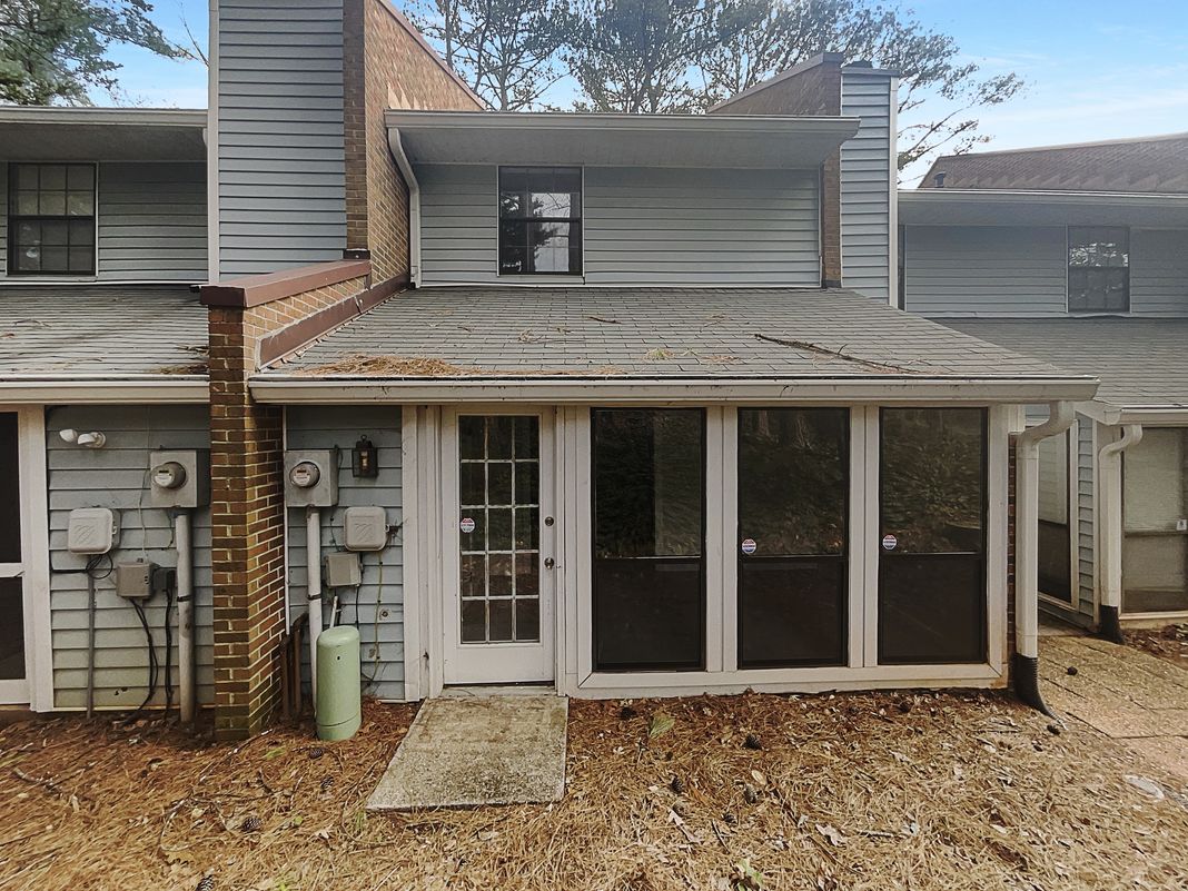 Photo 8 of 21 of 6090 Wintergreen Rd, Norcross, GA