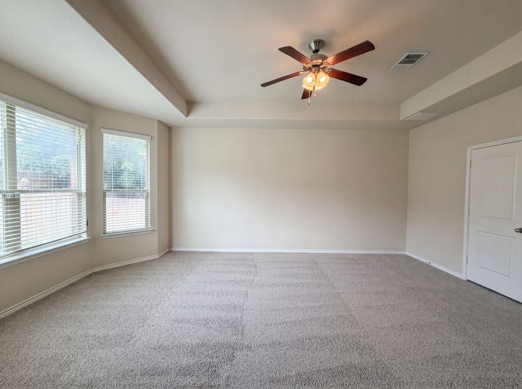 Photo 9 of 24 of 824 Tuscan Rd, Harker Heights, TX