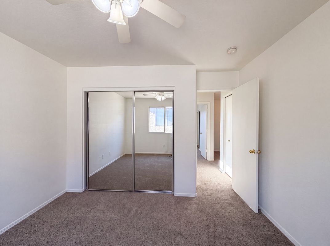 Photo 16 of 50 of 1515 E Bloch Rd, Phoenix, AZ