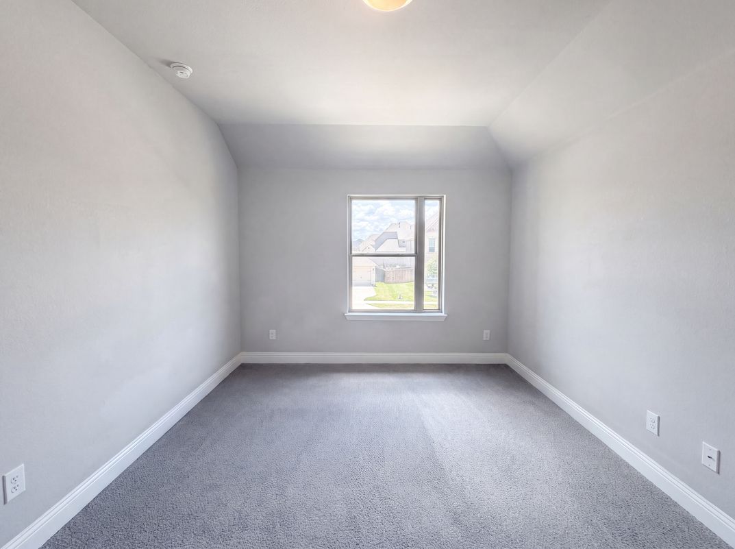 Photo 11 of 26 of 7592 Sanctuary Dr, Frisco, TX