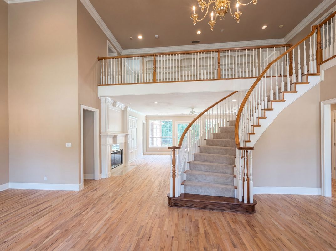 Photo 10 of 27 of 2533 Vista Creek Ct, Garland, TX