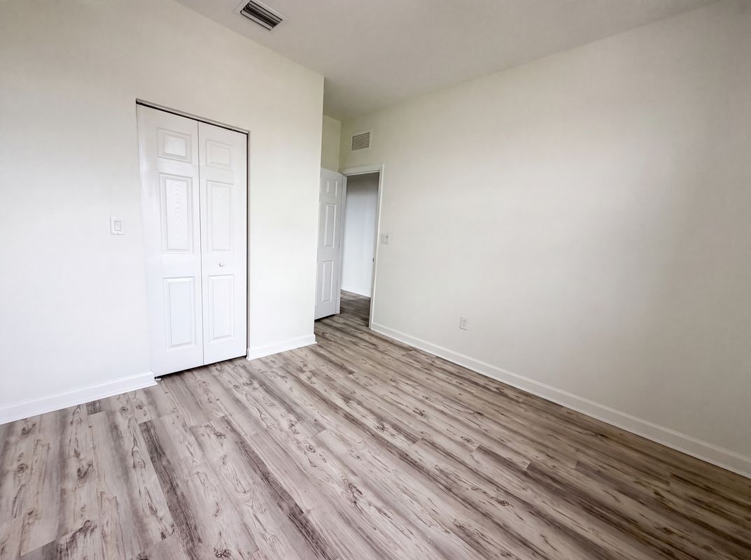Photo 15 of 25 of 12858 SW 228th St, Miami, FL
