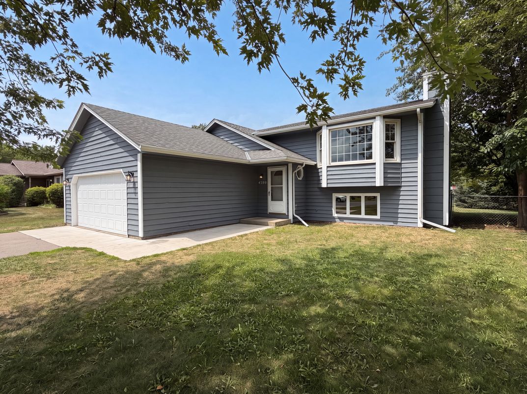 Photo 22 of 25 of 4289 159th Ct W, Rosemount, MN