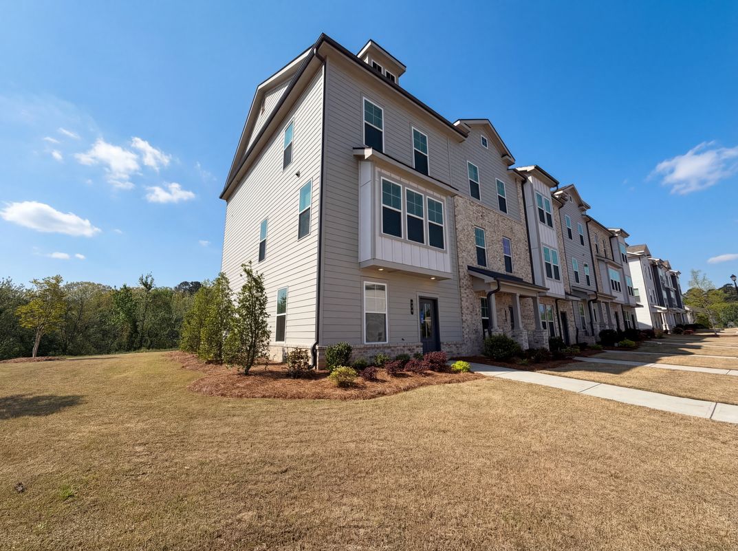 Photo 6 of 28 of 200 Cobalt Dr, Fayetteville, GA
