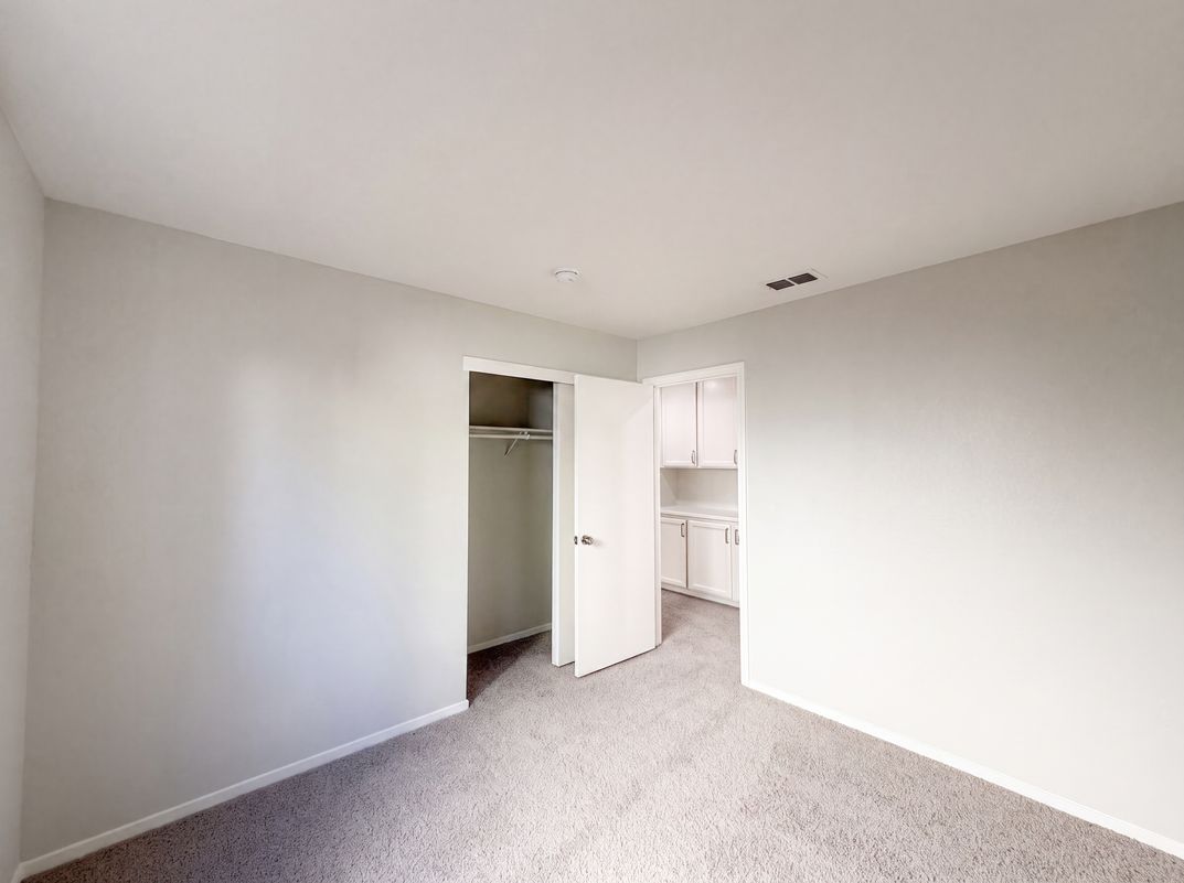 Photo 25 of 45 of 1570 Arcola Ave, Sacramento, CA