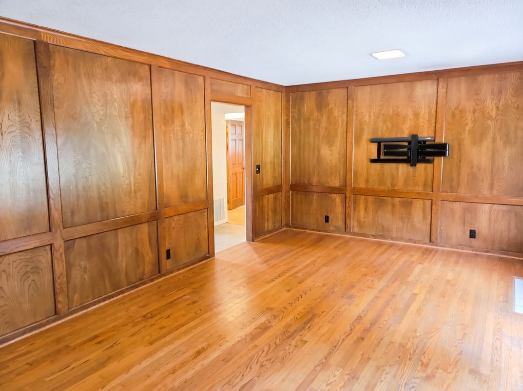 Photo 12 of 46 of 4600 Rolling Hills Dr, Bartlesville, OK