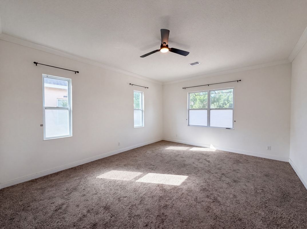 Photo 4 of 29 of 918 Blackthorn Dr, Apopka, FL