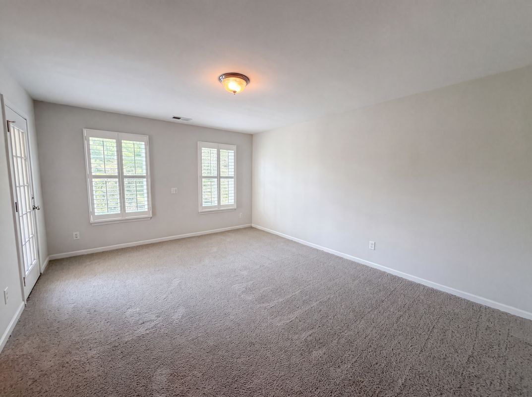 Photo 10 of 23 of 195 Lotz Dr, Summerville, SC