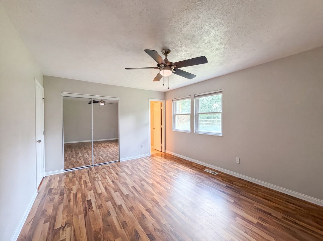 Photo 4 of 22 of 5569 Partridge Cir, West Chester, OH
