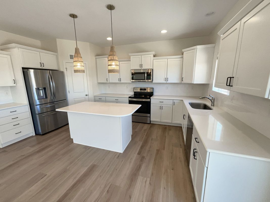 Photo 19 of 27 of 8699 Bynum Dr, Colorado Springs, CO