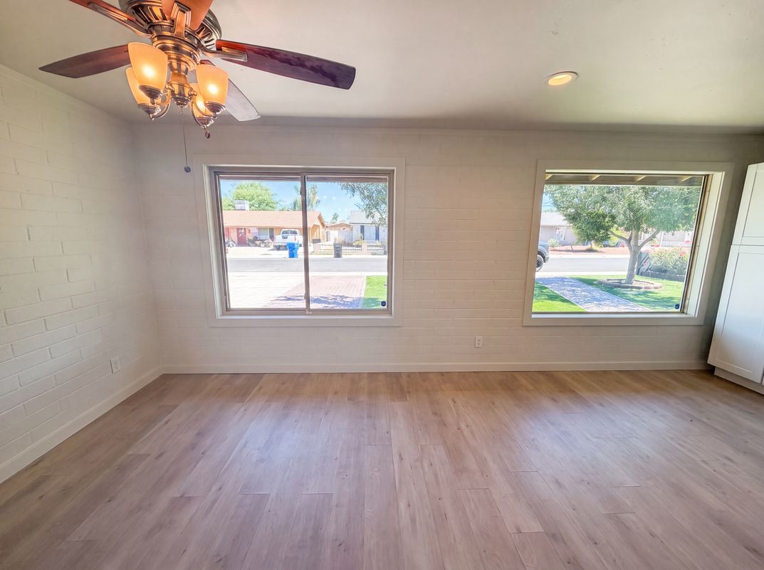 Photo 15 of 22 of 2027 W Corrine Dr, Phoenix, AZ