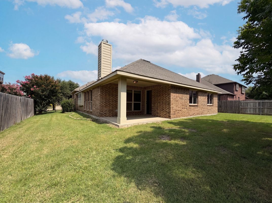 Photo 5 of 20 of 4309 Gleneagles Dr, Mansfield, TX