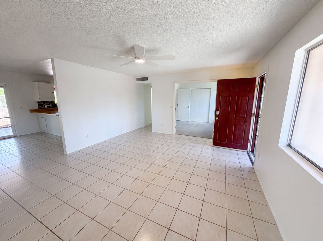 Photo 6 of 19 of 7949 E Manitoba Pl, Tucson, AZ
