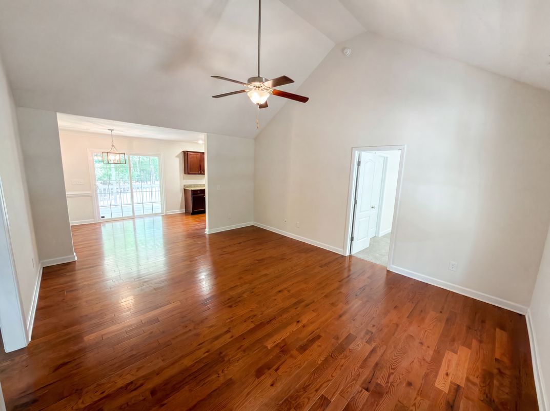 Photo 3 of 16 of 494 Hall Spencer Rd, Catawba, SC