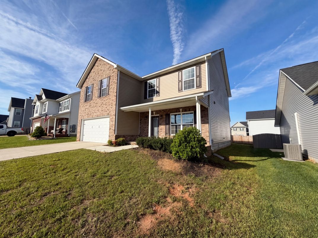 Photo 28 of 33 of 1611 Blackbird Dr, Maryville, TN