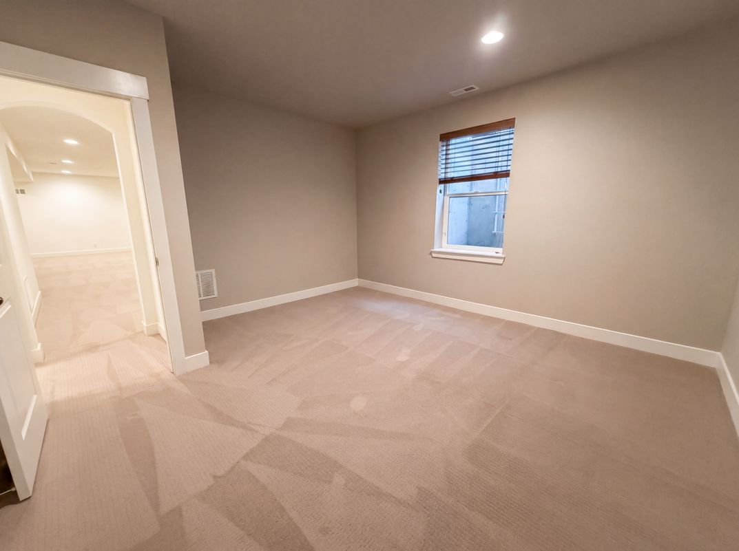 Photo 14 of 33 of 11466 E 27th Ave, Denver, CO