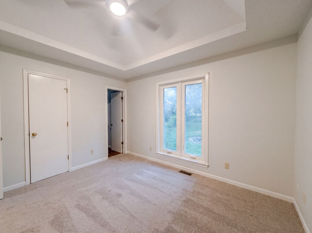 Photo 16 of 21 of 7511 Orient Ave, Kansas City, KS