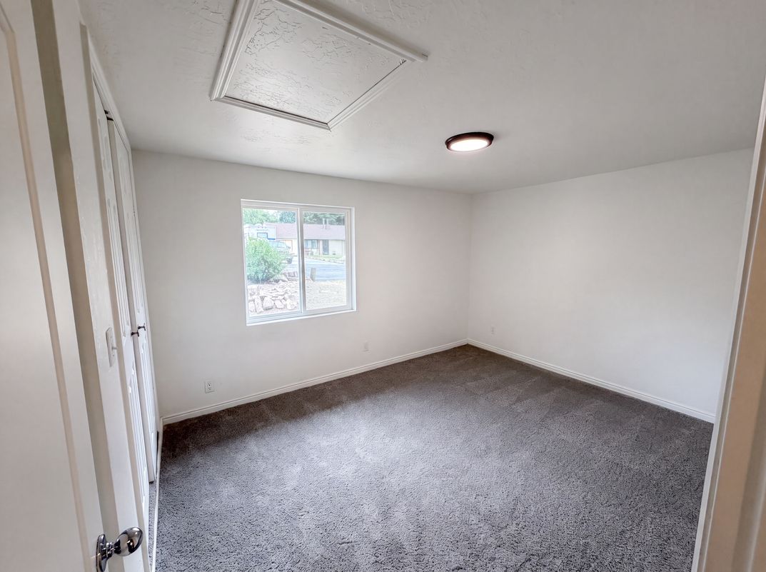Photo 4 of 17 of 1346 Harrop St, Ogden, UT