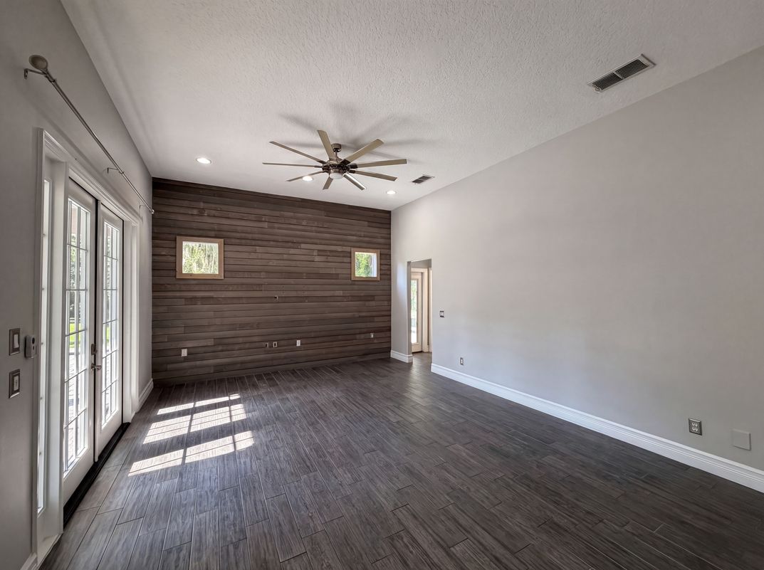 Photo 10 of 57 of 3100 Conrad Ct, Kissimmee, FL