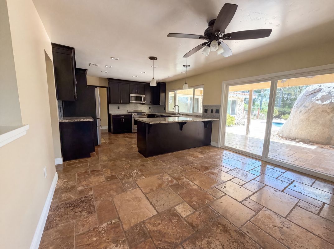 Photo 8 of 24 of 17883 Sintonte Dr, San Diego, CA