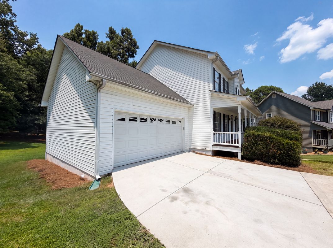 Photo 26 of 29 of 2684 High Point Ct, Loganville, GA