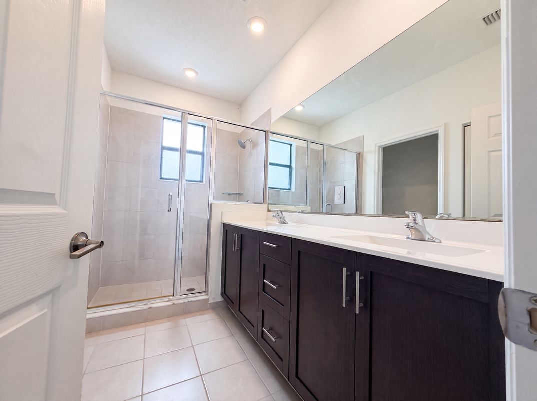Photo 10 of 25 of 12858 SW 228th St, Miami, FL