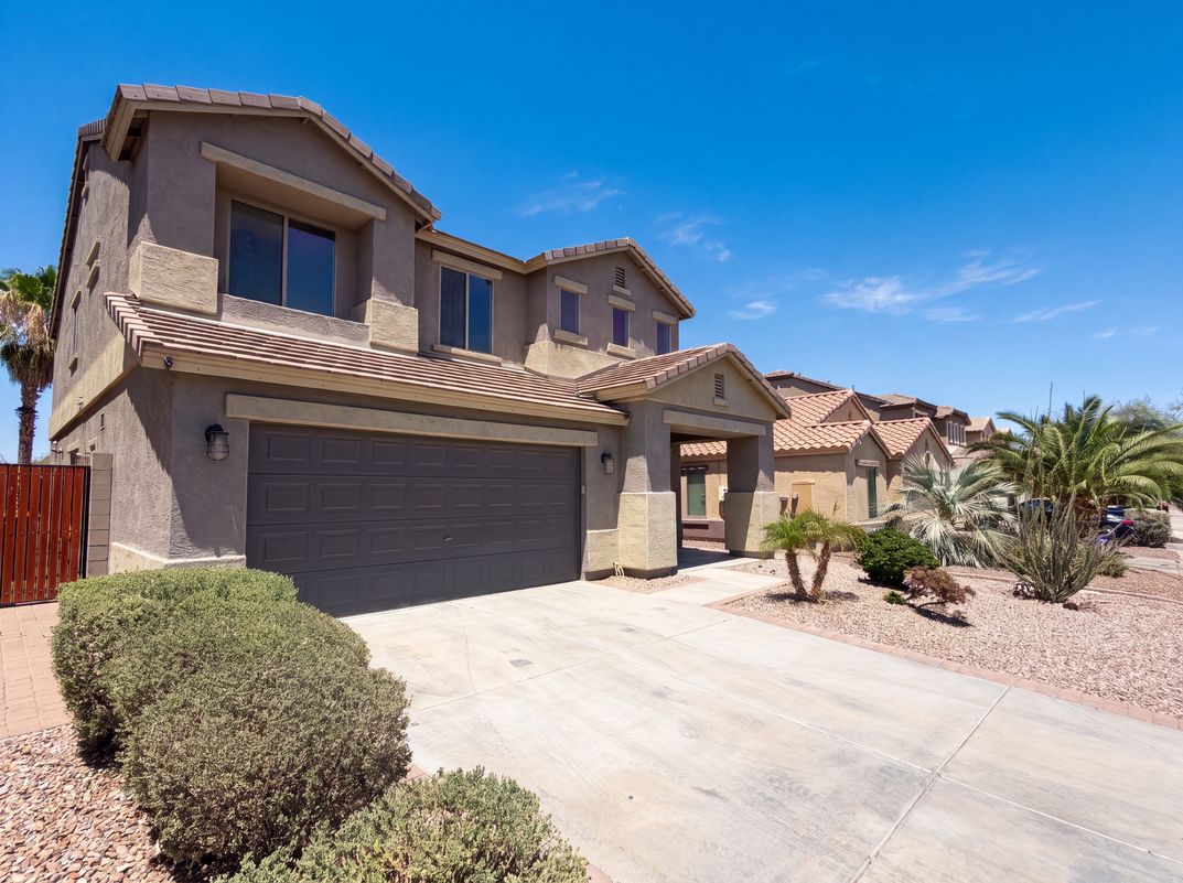 Photo 31 of 35 of 18170 W Mission Ln, Waddell, AZ
