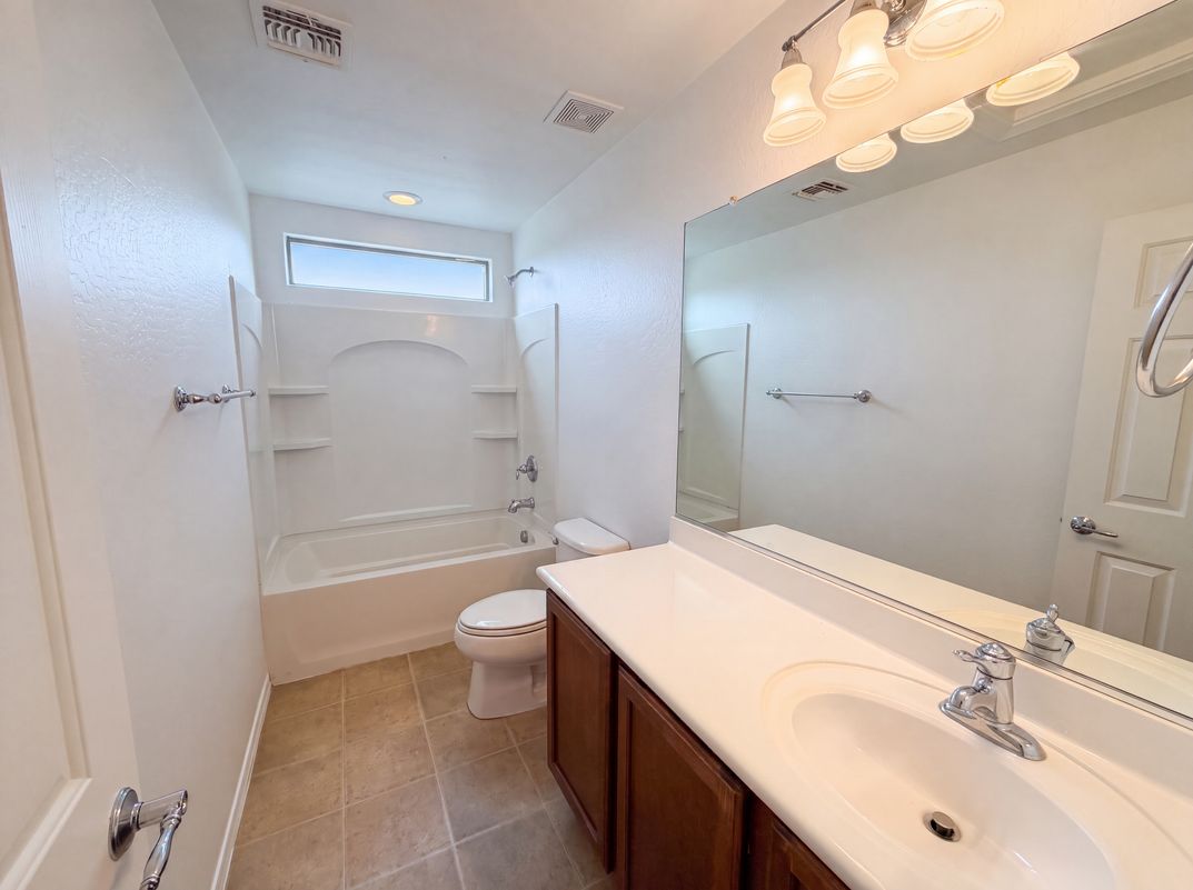 Photo 16 of 29 of 19219 W Washington St, Buckeye, AZ