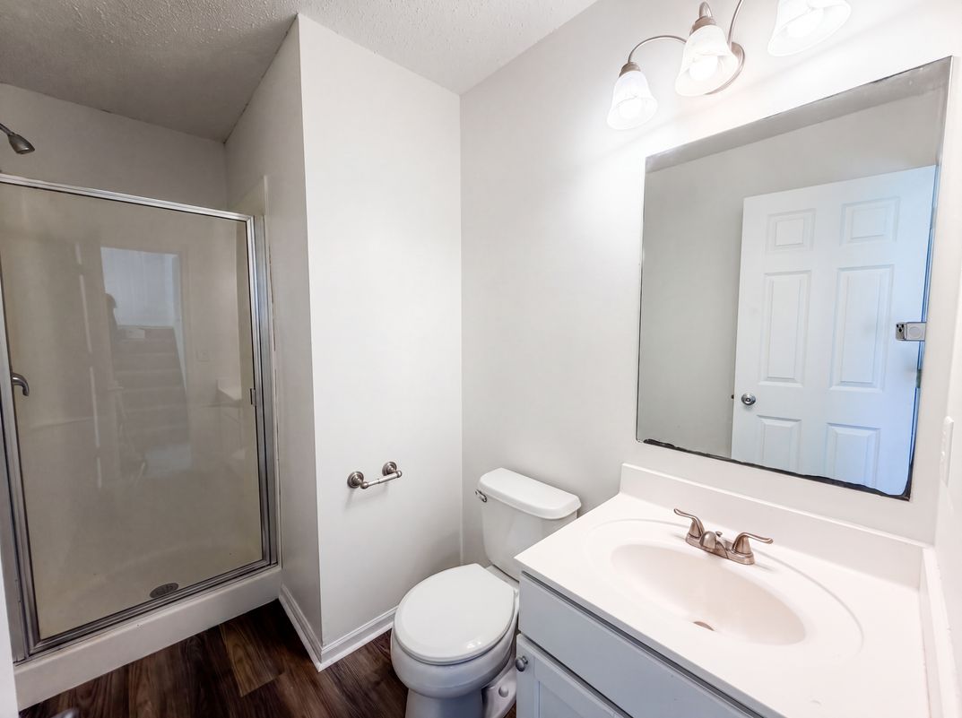Photo 15 of 20 of 7476 Hampton Ln, Shakopee, MN