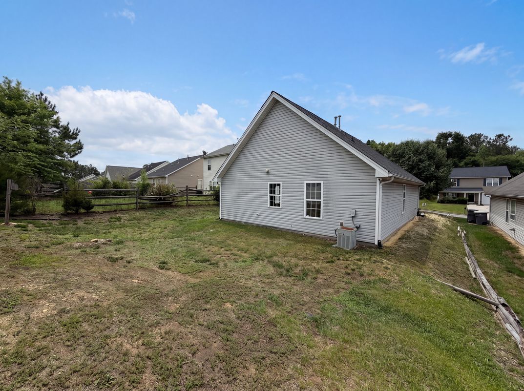 Photo 17 of 18 of 1841 Mission Oaks St, Kannapolis, NC