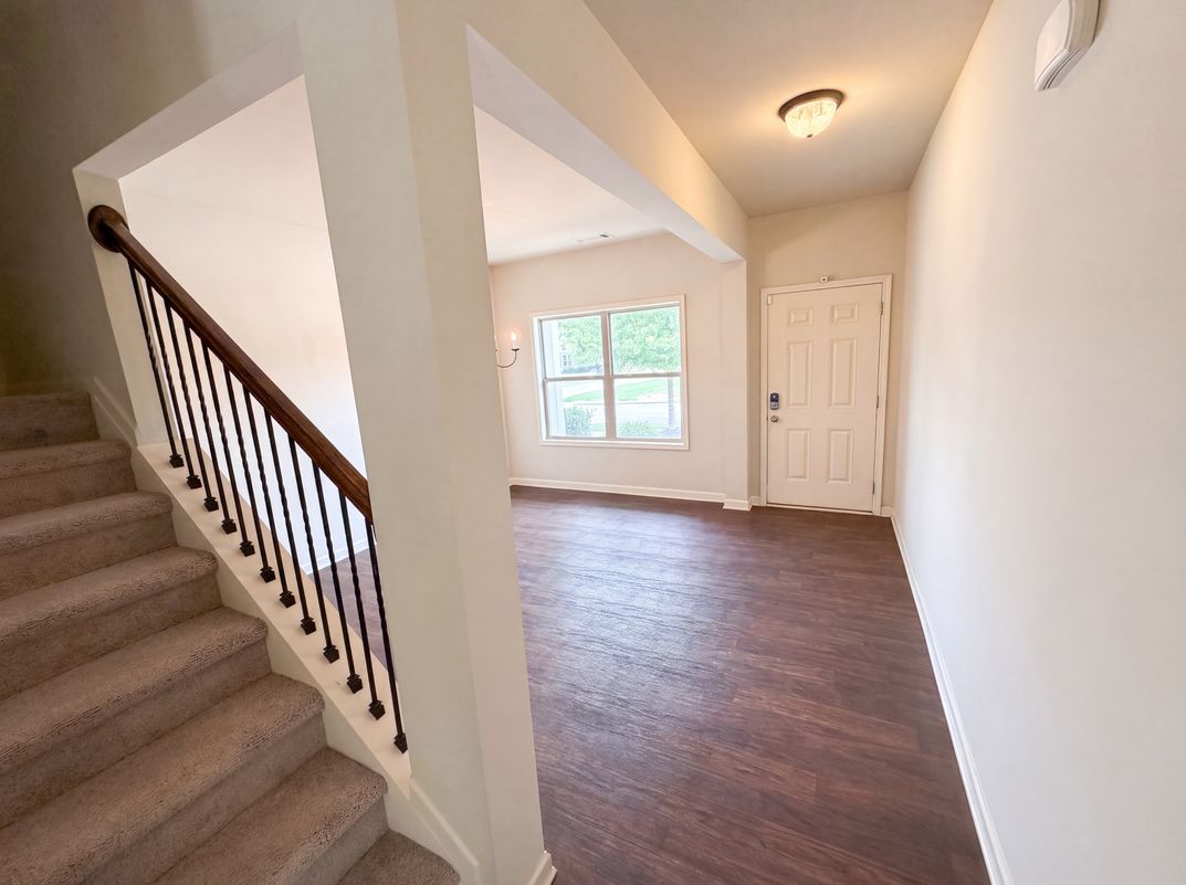 Photo 6 of 45 of 1036 Glenwyck Dr, Braselton, GA