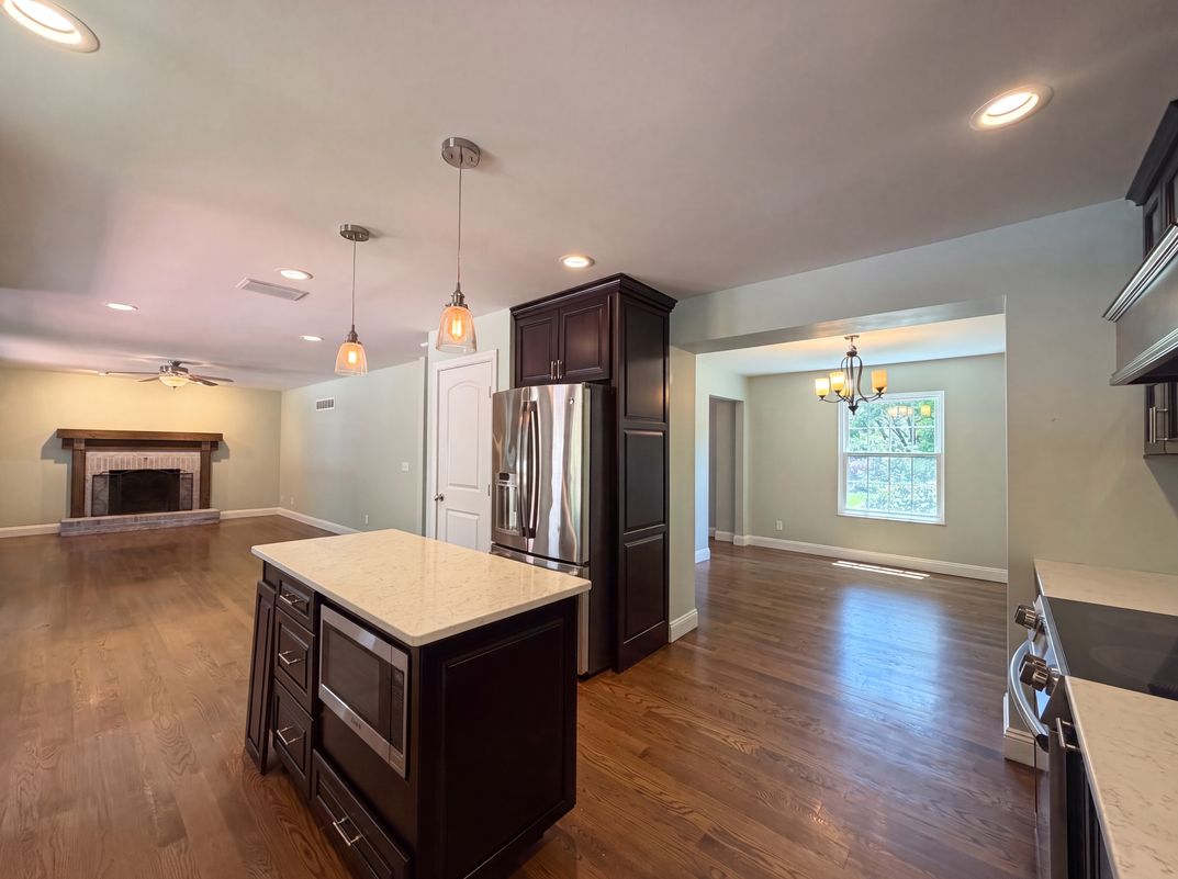 Photo 7 of 36 of 12169 Village Woods Dr, Cincinnati, OH