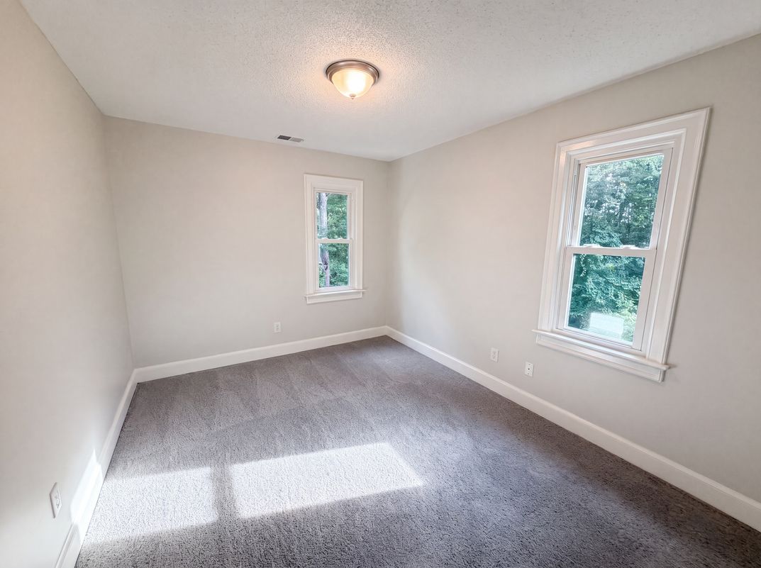 Photo 13 of 45 of 212 Conrad Cir, Columbia, SC