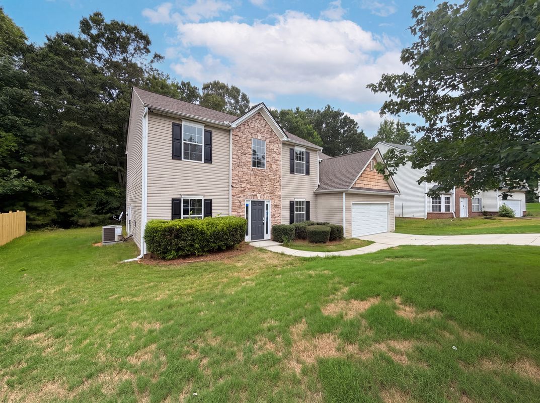 Photo 26 of 29 of 6257 Polar Fox Ct, Riverdale, GA