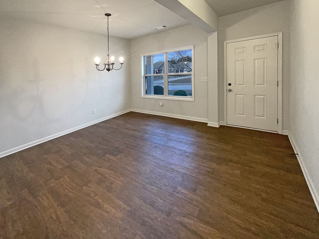 Photo 14 of 43 of 1036 Glenwyck Dr, Braselton, GA