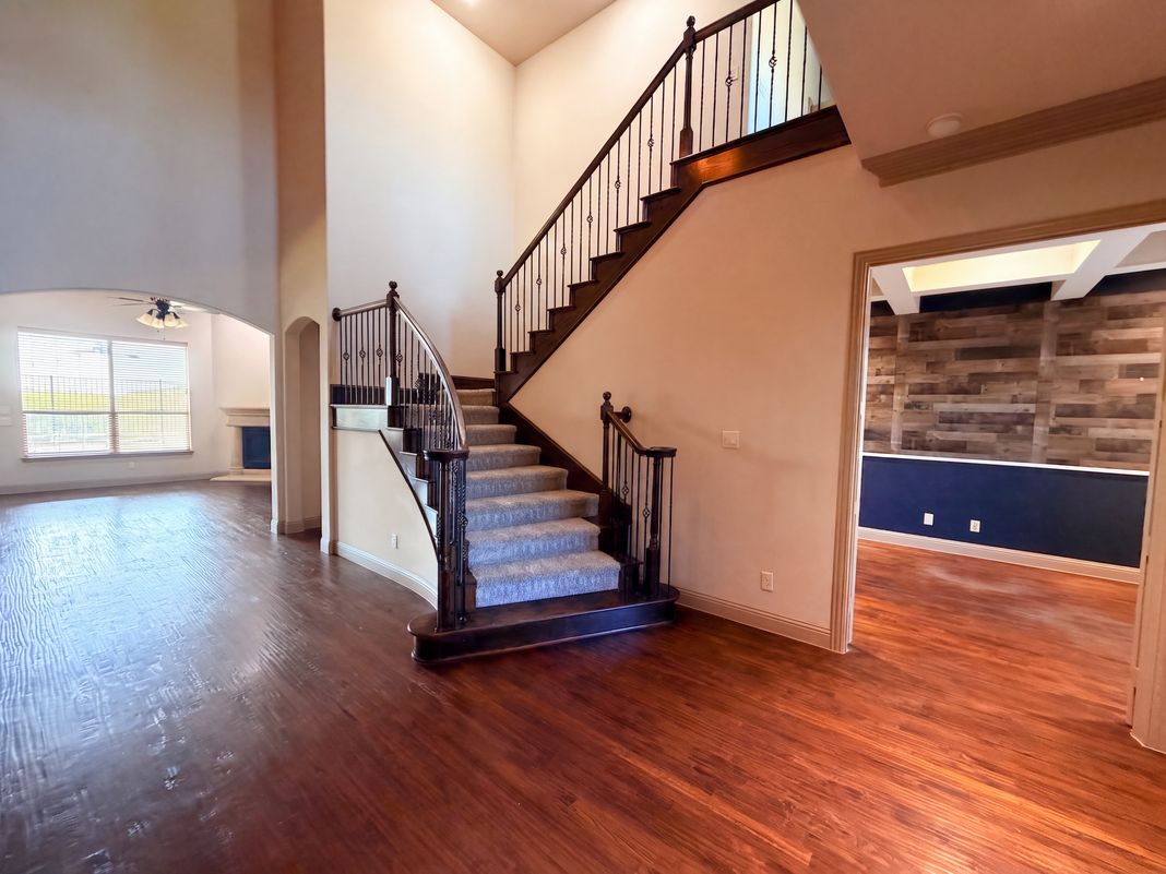 Photo 6 of 32 of 1502 Northwood Dr, Wylie, TX